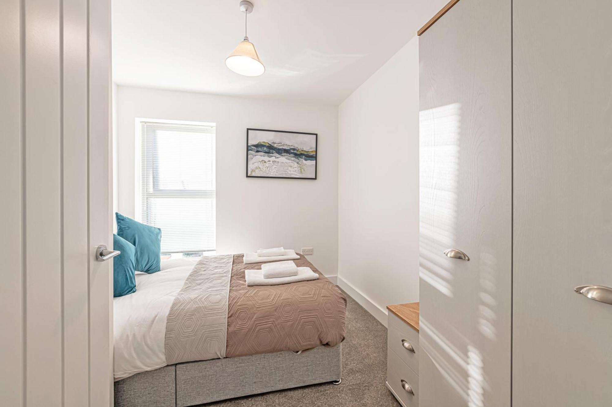 Gospel Heights Luxury Apartments With Parking Heswall Dış mekan fotoğraf